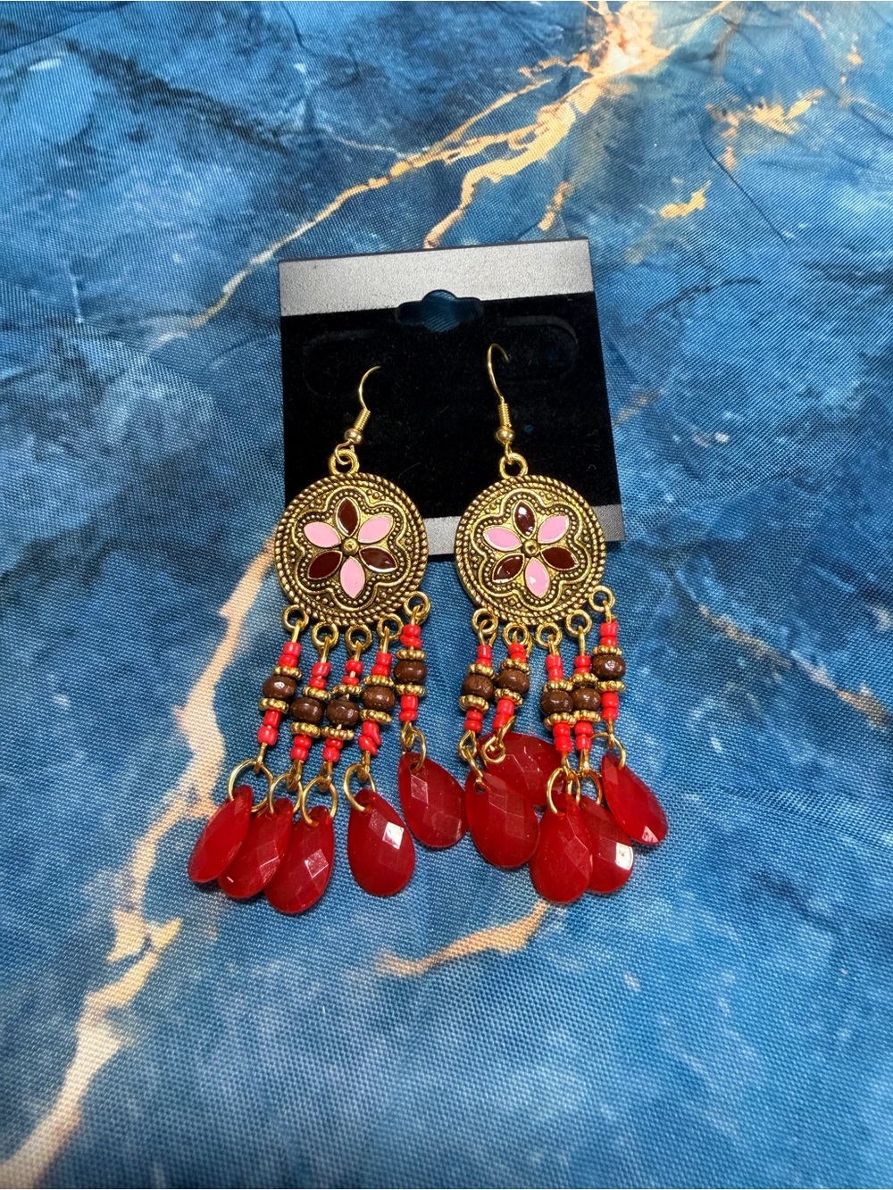 Vintage earrings like new